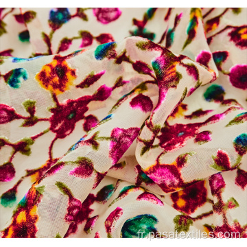 Tissu à imprimé floral pour robe 2021 2022 Tissu à imprimé animal Tissu en velours à imprimé animal